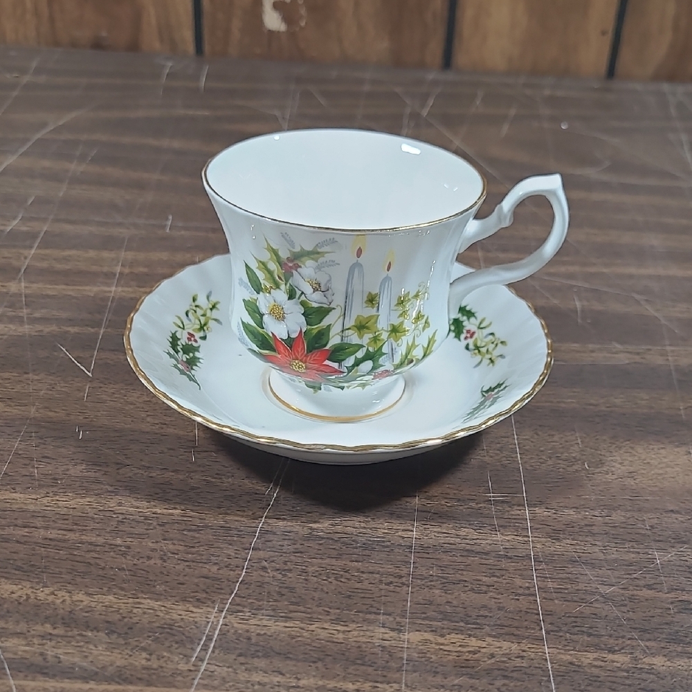Bluebird Fine Bone China Tea Cup & Saucer Gold Trim Made in Canada
